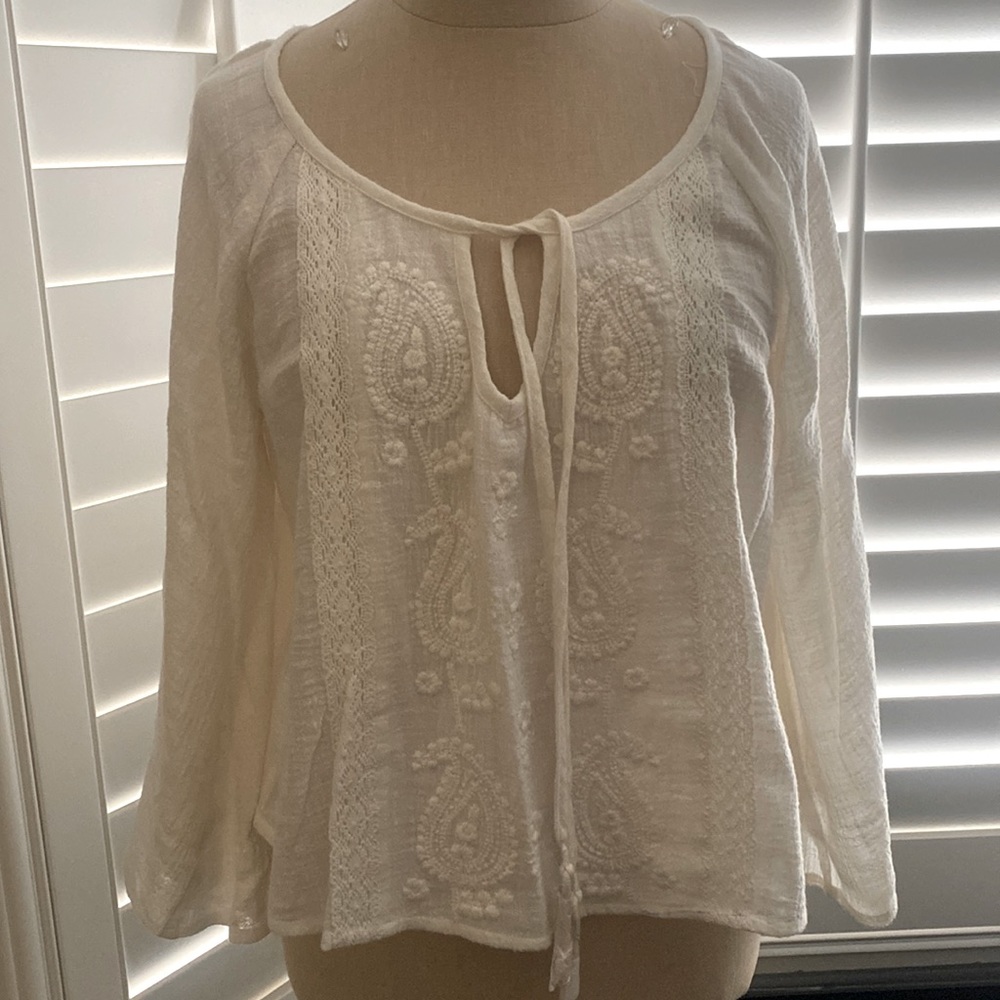 Embroidered top S